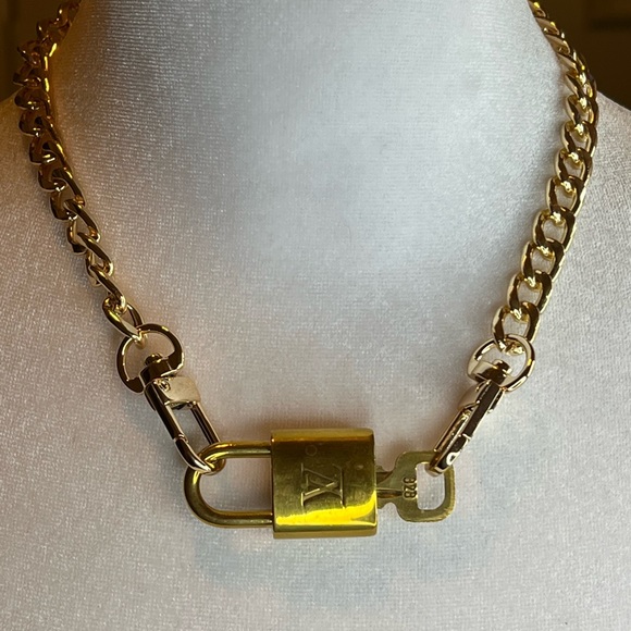 Authentic Louis Vuitton Lock and Key on Chain #323 - Picture 1 of 7